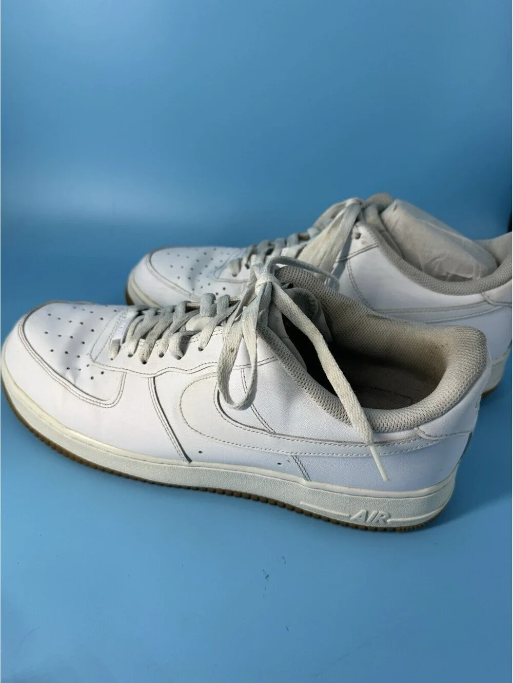 Nike Air Force 1 07 LV8 FB8971-100 White Reflective Swoosh Men Size 13 Gum Sole